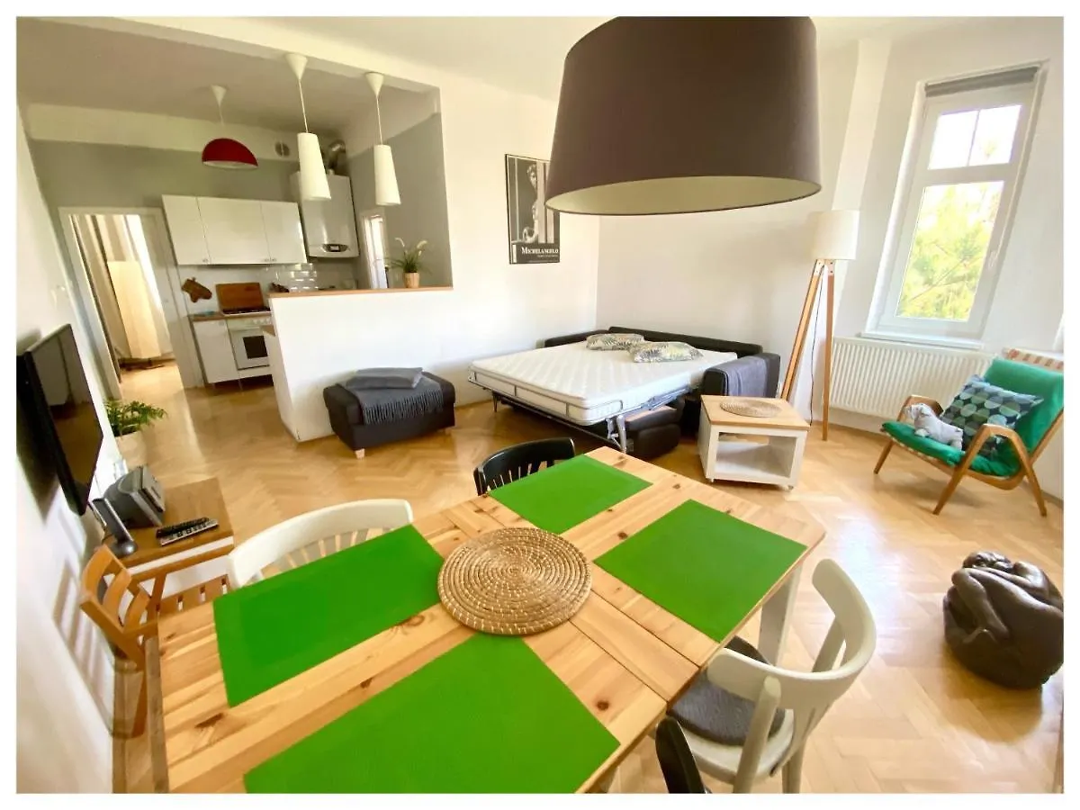Central-Modern-Apartment Praha Česká republika