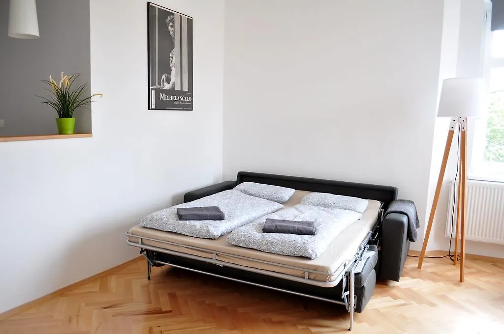 Central-Modern-Apartment Praha